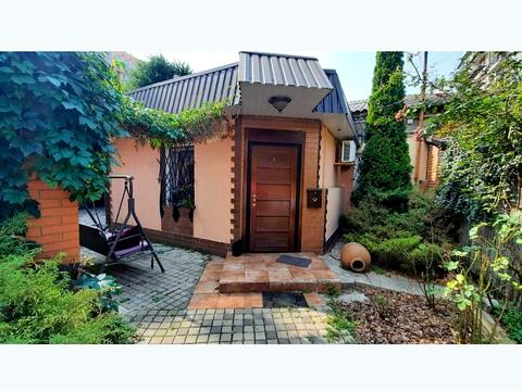 будинок за адресою Дніпро, Архітектора Олега Петрова вул. (Чернишевського), 16