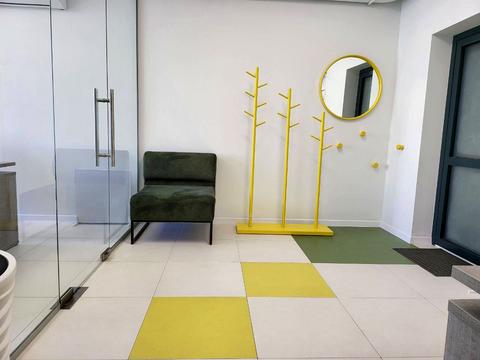 комерційна за адресою Стрийська вул., 108