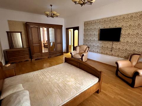 квартира за адресою Лесі Українки бульв., 7-Б