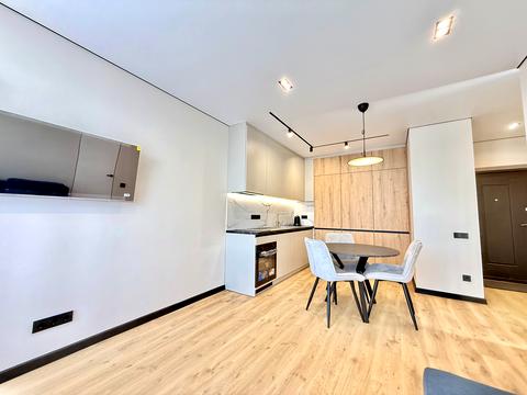 квартира за адресою Родини Крістерів вул., 14