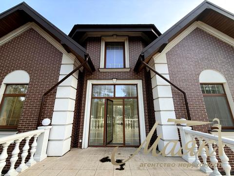 будинок за адресою Набережна вул.