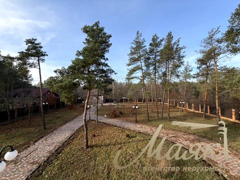 будинок за адресою Набережна вул.