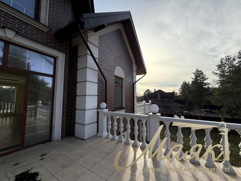 будинок за адресою Набережна вул.