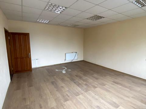 коммерческая по адресу Новомосковська дорога, 23