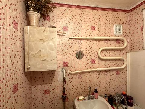 квартира за адресою Кам'янецька вул., 74