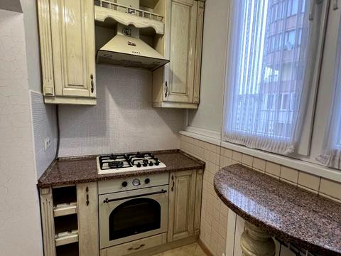 квартира за адресою Ігоря Білозіра вул., 4