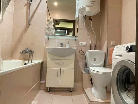 квартира за адресою Слави бульв., 10