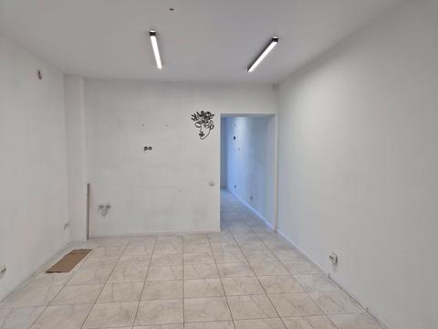 комерційна за адресою Івана Франка вул., 6