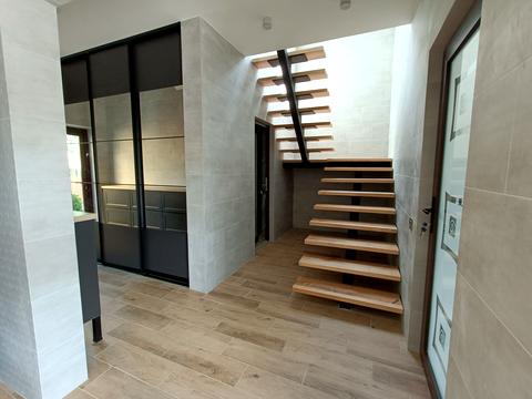 будинок за адресою с. Конопниця, Червоної Калини вул.