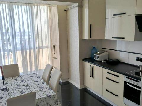 квартира по адресу Вячеслава Черновола ул., 91р