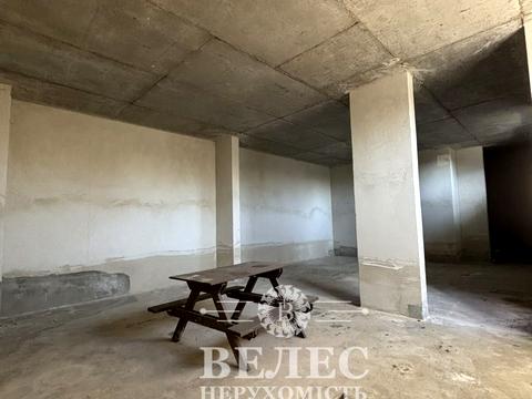 комерційна за адресою Практична вул., 1