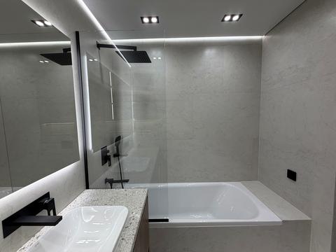 квартира за адресою Романа Левицького вул., 4