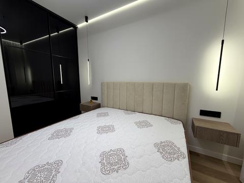 квартира за адресою Романа Левицького вул., 4