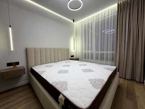 квартира за адресою Романа Левицького вул., 4