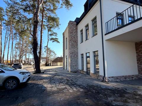 комерційна за адресою Мрії вул. (Пушкінська), 1