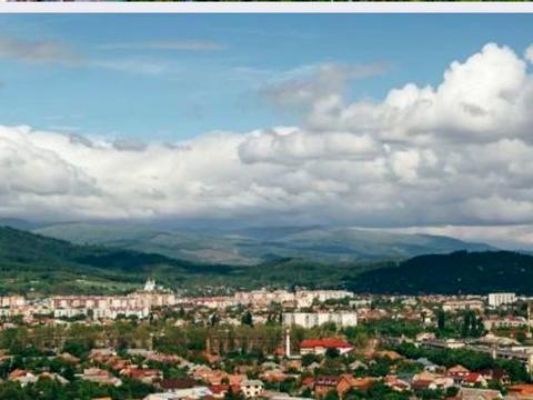 комерційна за адресою Берегівська-об'їзна вул., 25