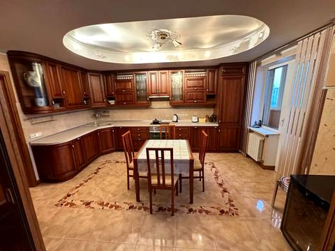 квартира по адресу Забилы Виктора ул., 5