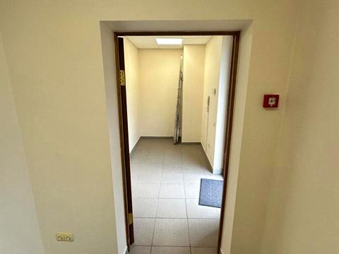 комерційна за адресою Миколи Шепелєва вул., 5