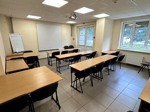 комерційна за адресою Миколи Шепелєва вул., 5