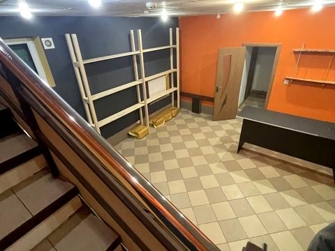 комерційна за адресою Академіка Андрія Сахарова вул., 48