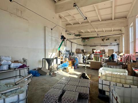 комерційна за адресою Хіміків просп., 66