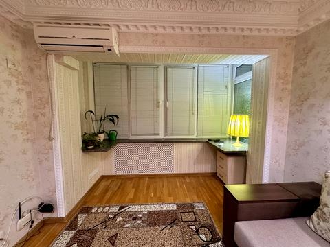 квартира за адресою Академіка Булаховського вул., 30