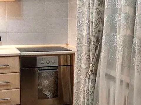 квартира по адресу Ревуцкого ул., 18