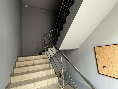 комерційна за адресою Лазаря Глоби вул. (Андрія Фабра), 2