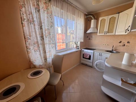 квартира за адресою Зої Гайдай вул., 2