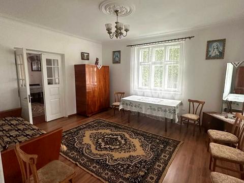 будинок за адресою Ровиська