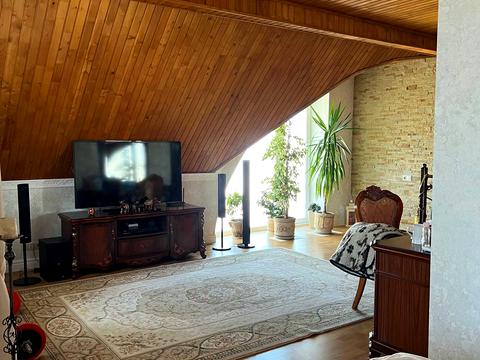 квартира за адресою Павла Тичини вул., 2-А