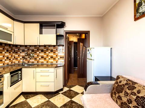 квартира за адресою Володимира Івасюка вул., (Будинок)