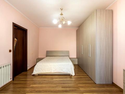 квартира за адресою Володимира Івасюка вул., (Будинок)