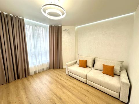 квартира за адресою Мартинова просп., (вул. Щаслива, 63)