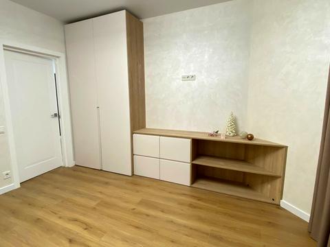 квартира за адресою Мартинова просп., (вул. Щаслива, 63)