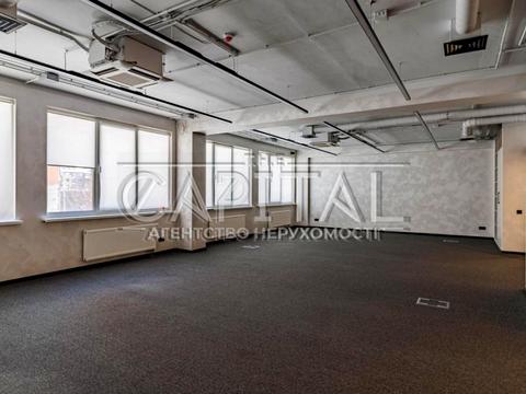 коммерческая по адресу Златоустовская ул., 3