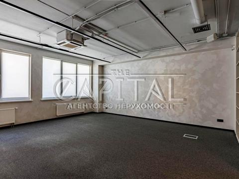 коммерческая по адресу Златоустовская ул., 3