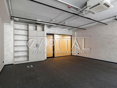 коммерческая по адресу Златоустовская ул., 3