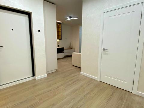 квартира за адресою Мартинова просп., (вул. Щаслива, 63)