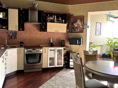 квартира за адресою Мечникова вул., 2/1