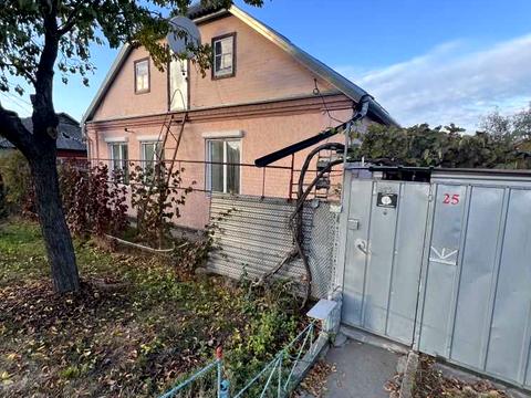 будинок за адресою Сосюри вул.