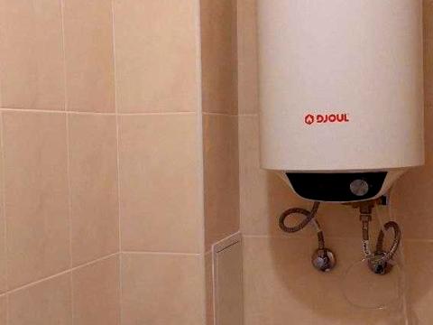 квартира по адресу Ревуцкого ул., 18