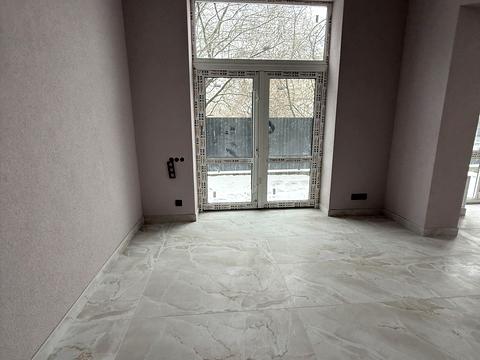 комерційна за адресою Тернопіль, Білогірська вул., 18