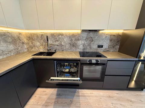 квартира за адресою Фабрична вул., (Будинок 10)