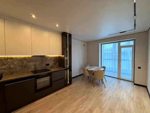 квартира за адресою Фабрична вул., (Будинок 10)