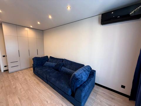 квартира за адресою Фабрична вул., (Будинок 10)