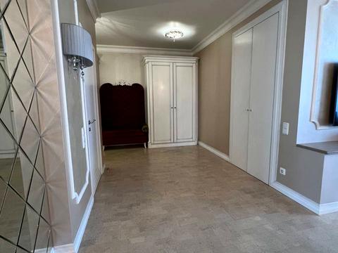 квартира за адресою Андрія Верхогляда вул. (Михайла Драгомирова), 7