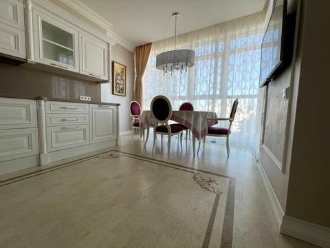 квартира за адресою Андрія Верхогляда вул. (Михайла Драгомирова), 7