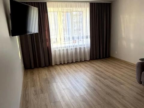 квартира по адресу Довженко ул., 24