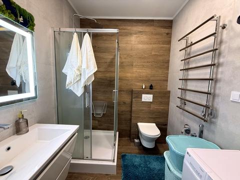 квартира по адресу Юнатская ул., 1